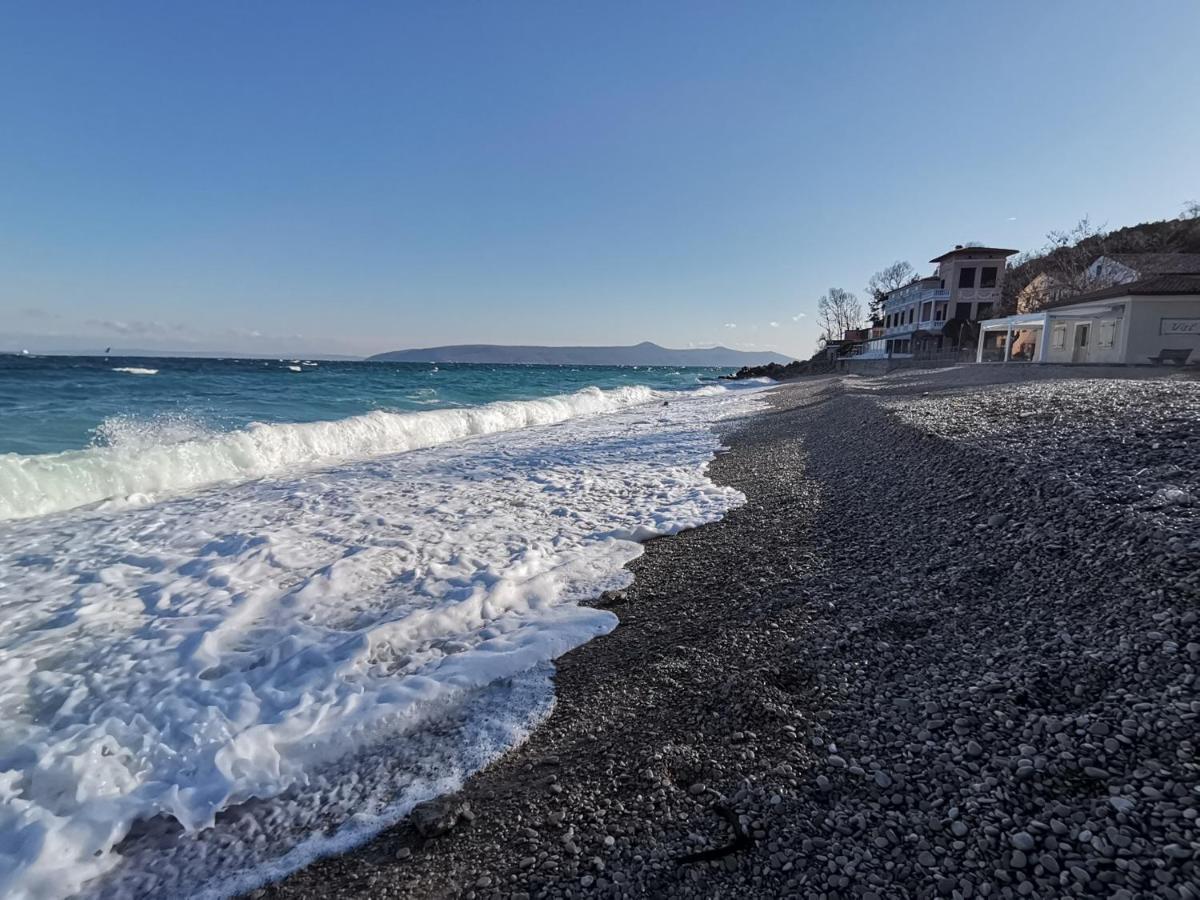 Apartman Gloria Opatija Bagian luar foto