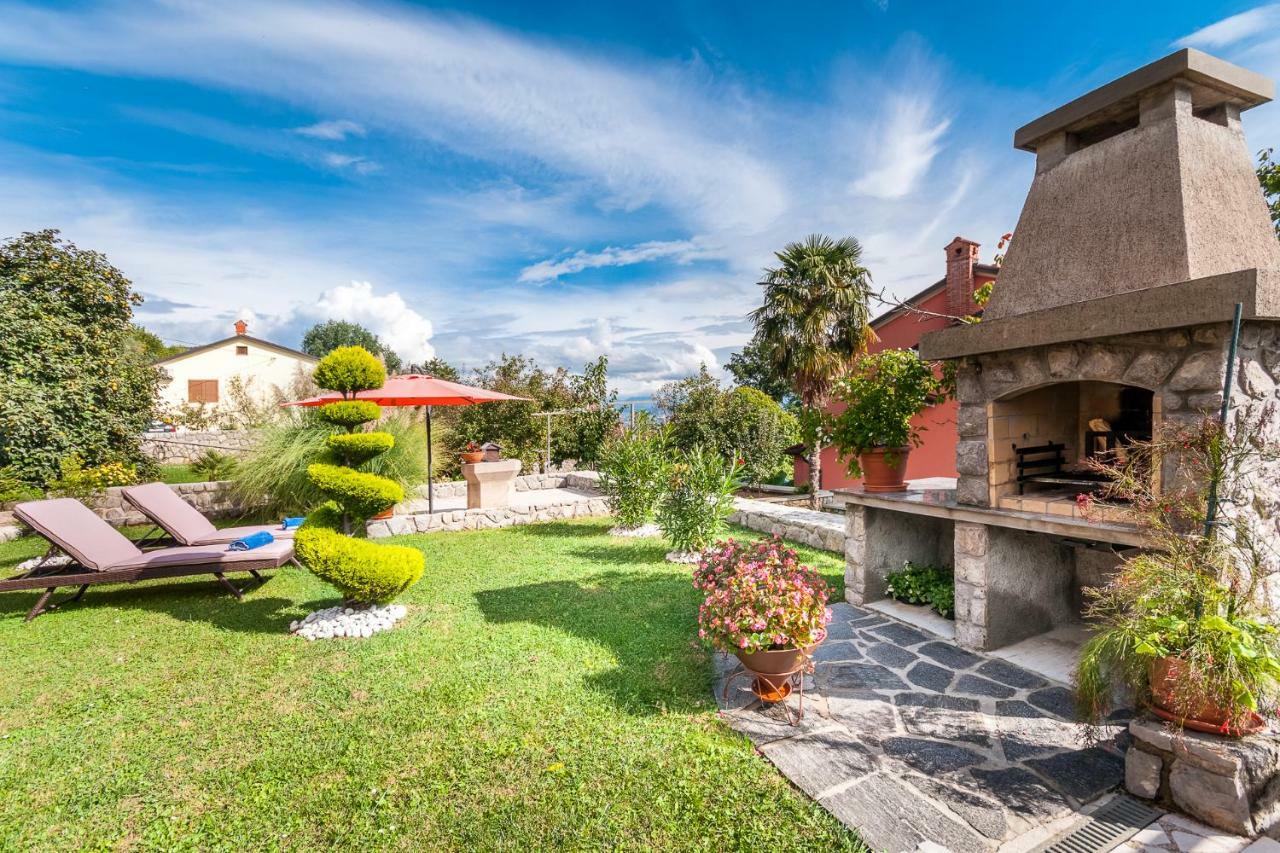 Apartman Gloria Opatija Bagian luar foto