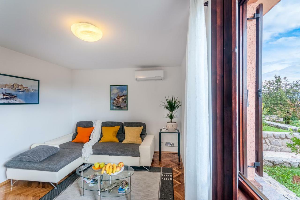 Apartman Gloria Opatija Bagian luar foto