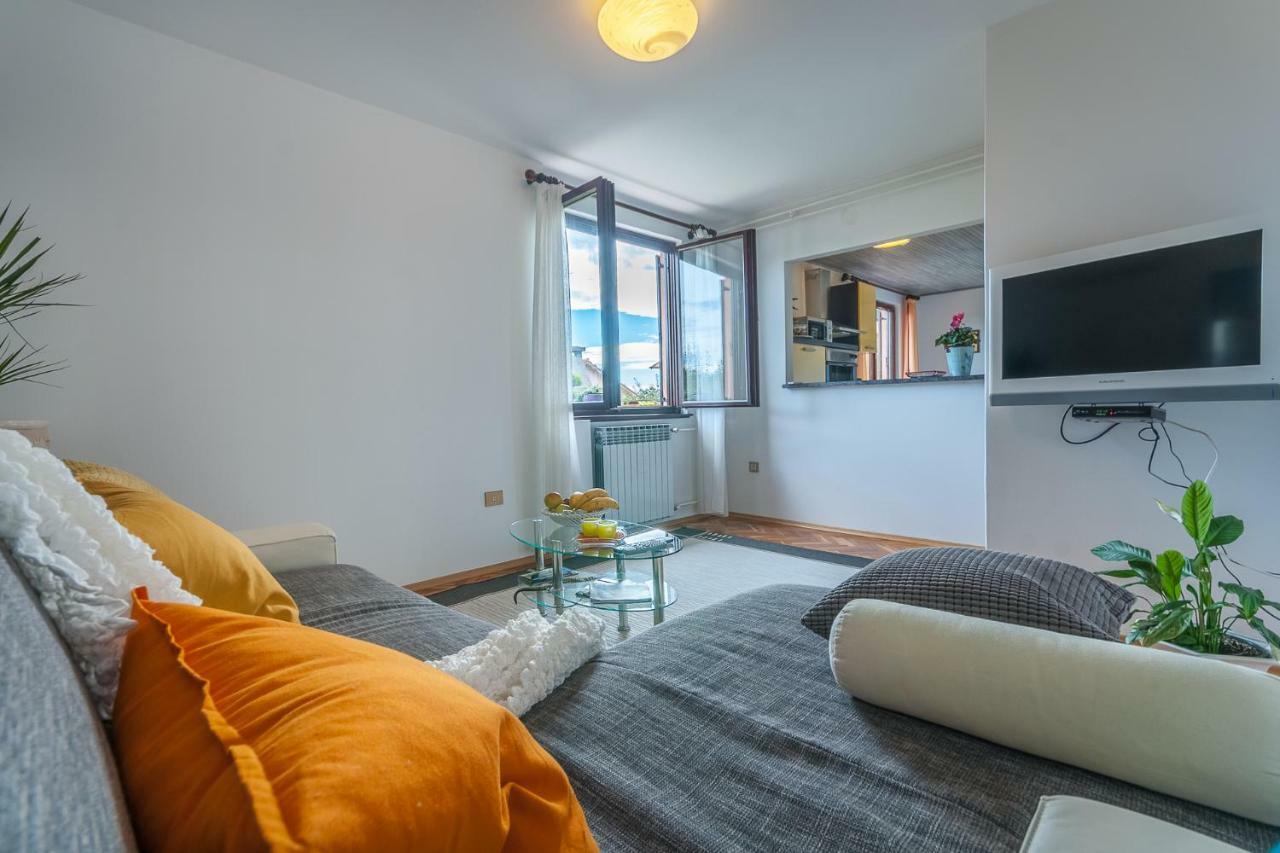 Apartman Gloria Opatija Bagian luar foto